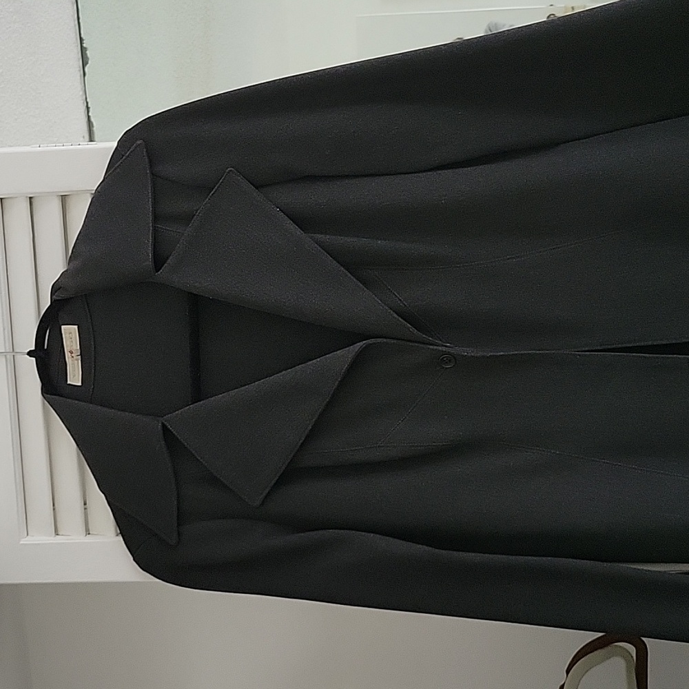 Vertigo blazer, great shape, bell sleeve, dark grey/black